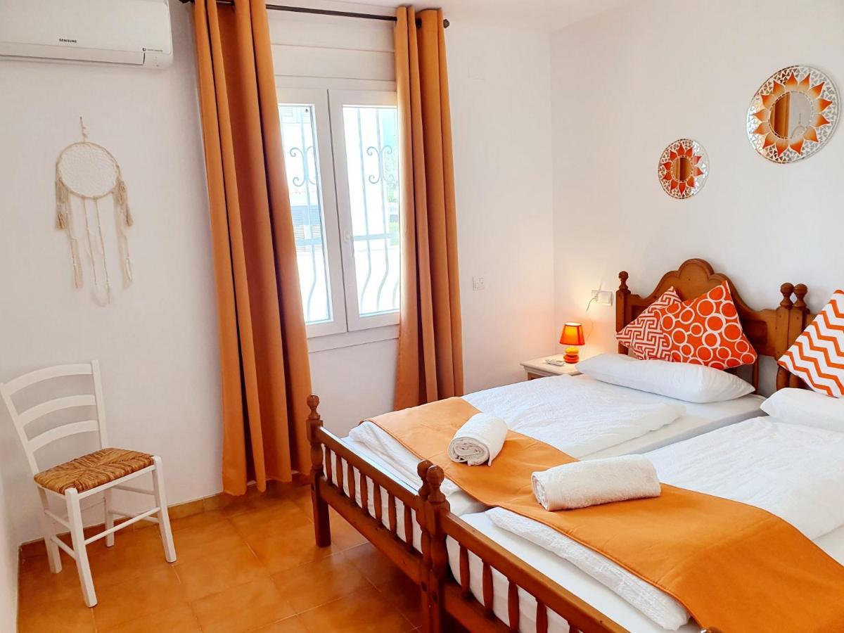 New Holiday House "Casa Mialina" With Private Pool, 300M To Beach Cambrils Esterno foto