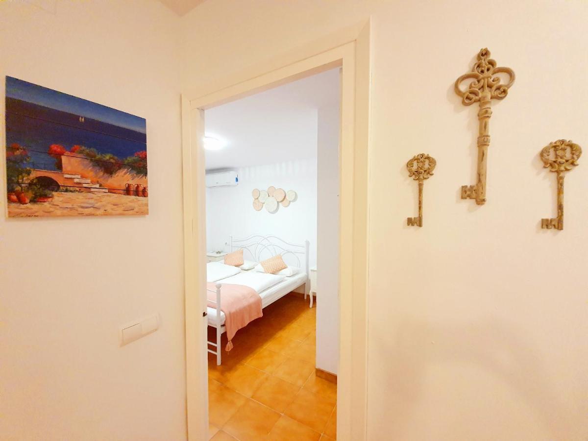 New Holiday House "Casa Mialina" With Private Pool, 300M To Beach Cambrils Esterno foto