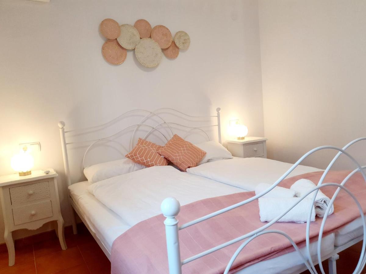 New Holiday House "Casa Mialina" With Private Pool, 300M To Beach Cambrils Esterno foto