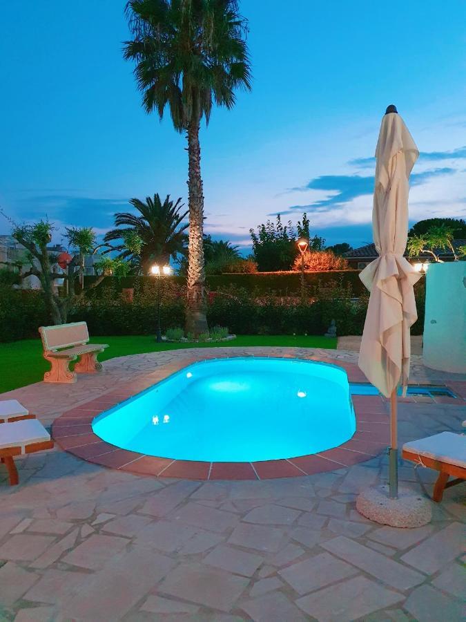 New Holiday House "Casa Mialina" With Private Pool, 300M To Beach Cambrils Esterno foto