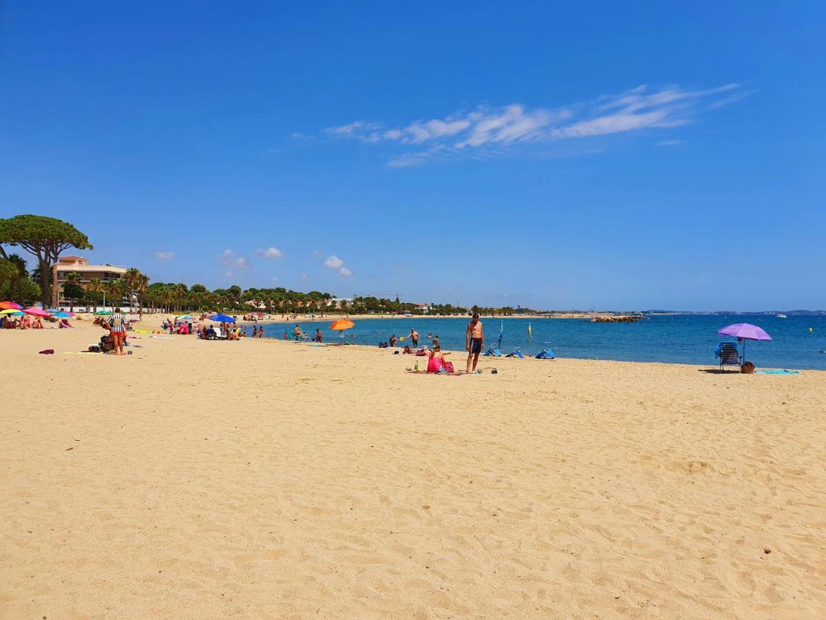New Holiday House "Casa Mialina" With Private Pool, 300M To Beach Cambrils Esterno foto